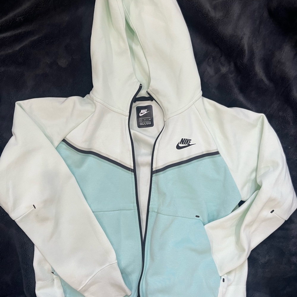 Nike Mint and White Hoodie